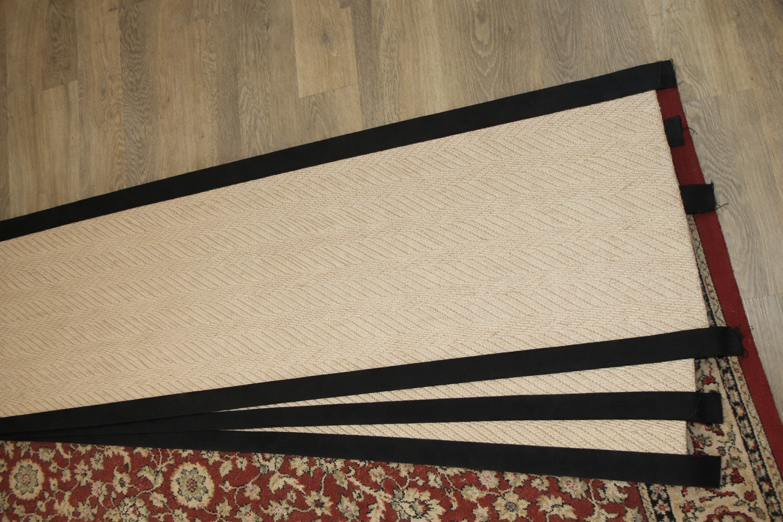 Rug binding edge finish example