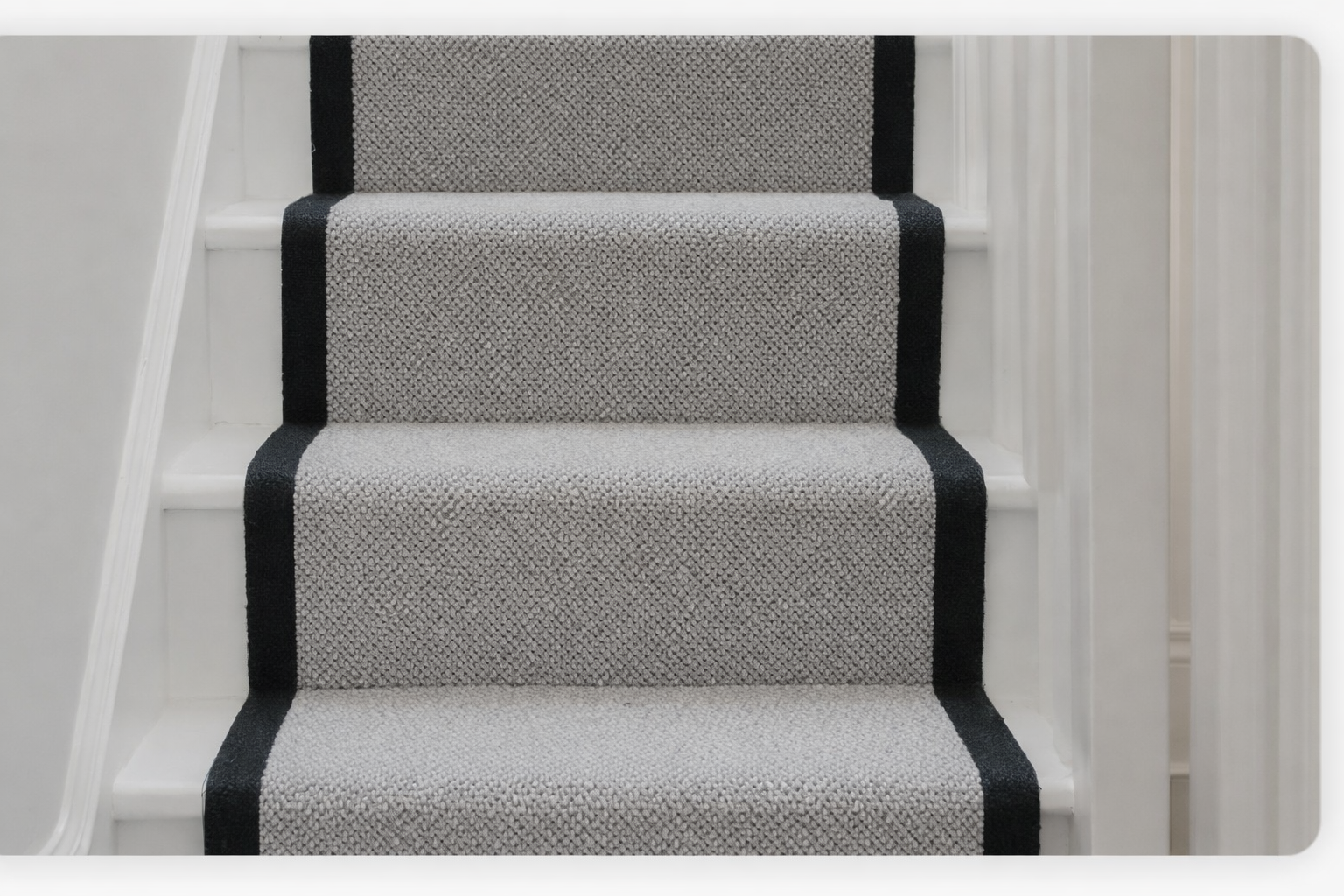 Carpet whipping example - traditional yarn finish